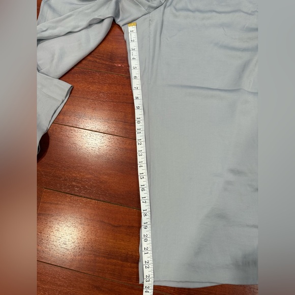 Chico's Gray Ankle Cropped Pants with Drawstring Waist - Picture 9 of 10